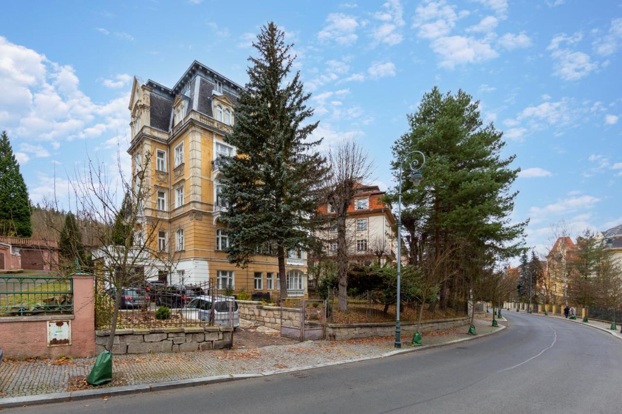 Luxury Apartment Diamond Karlovy Vary Exterior foto